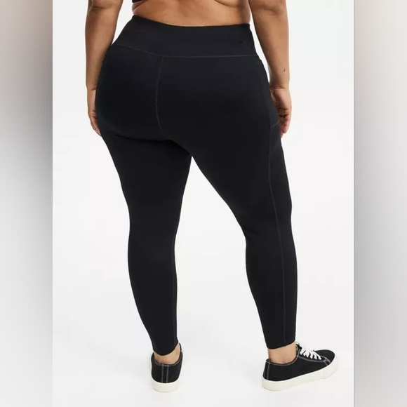 Torrid NWOT Tru By Torrid Full Length Side Pocket Active Leggings - Picture 3 of 9